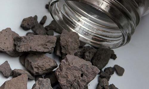 Analyse par fluorescence X (AFX) du minerai de chrome | © CRB Analyse Service GmbH